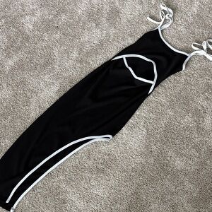 Elegant Black and White Maxi Dress